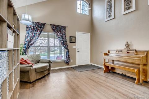 19554 E Ithaca Pl, Aurora, CO 80013 photo 4