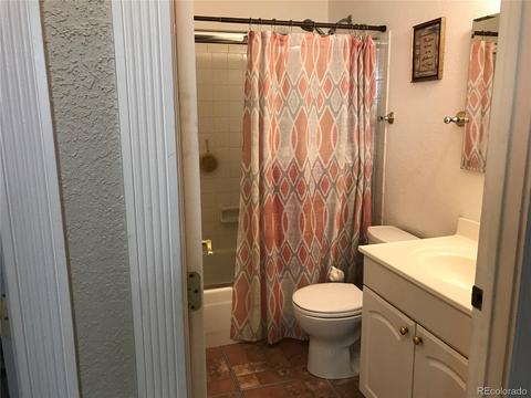 4824 Carson St, Denver, CO 80239 photo 15