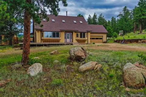 902 Old Ranch Rd, Florissant, CO 80816