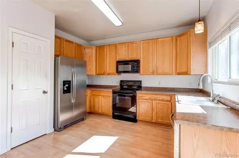 20118 E Kenyon Pl, Aurora, CO 80013 photo 4