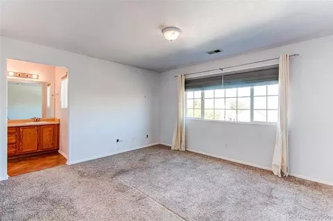 20118 E Kenyon Pl, Aurora, CO 80013 photo 6