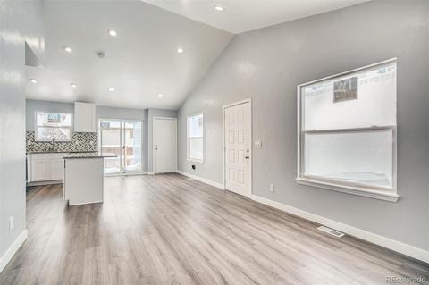 17413 E Chenango Dr, Aurora, CO 80015 photo 4