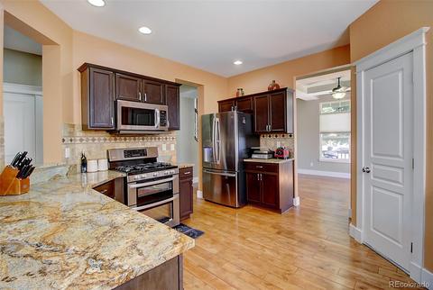 19256 E Baltic Pl, Aurora, CO 80013 photo 8
