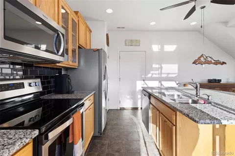 17756 E 54th Ave, Denver, CO 80249 photo 5