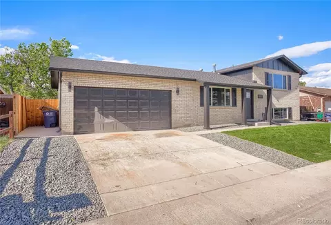 Exterior - 15121 E 55th Ave, Denver, CO 80239 photo 3 of 8