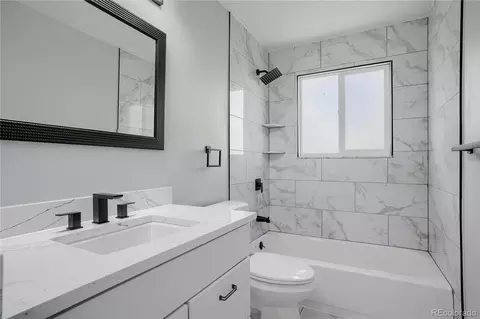 Bath - 15121 E 55th Ave, Denver, CO 80239 photo 2 of 3