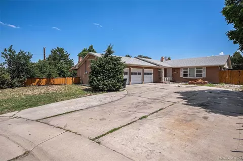 3306 S Uinta Ct, Denver, CO 80231