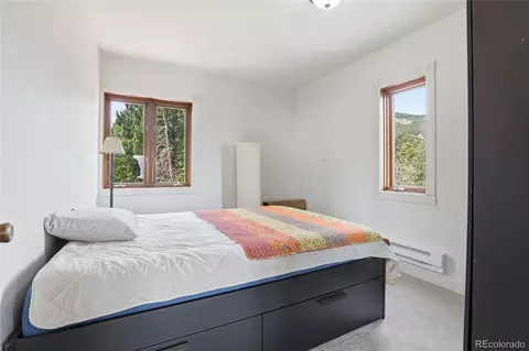Bedroom - 9225 Sandy Ln, Conifer, CO 80433 photo 4 of 7