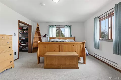Bedroom - 9225 Sandy Ln, Conifer, CO 80433 photo 2 of 7