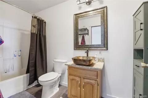 Bath - 9225 Sandy Ln, Conifer, CO 80433 photo 3 of 4