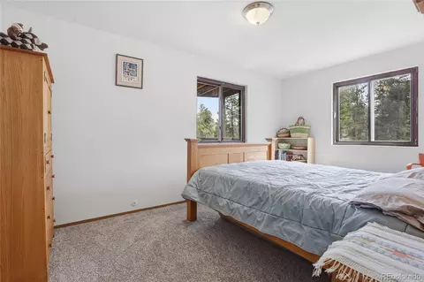 Bedroom - 9225 Sandy Ln, Conifer, CO 80433 photo 5 of 7