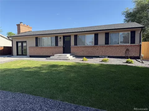 9457 W Arizona Ave, Lakewood, CO 80232