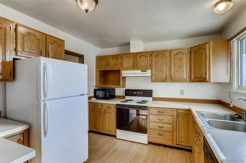 2273 Eagle St, Aurora, CO 80011 photo 7