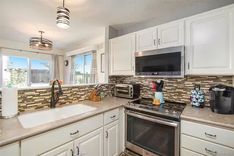 2215 E 103rd Pl, Thornton, CO 80229 photo 14