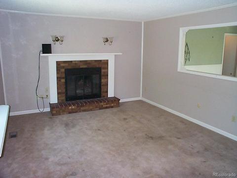 16365 E Brown Dr, Aurora, CO 80013 photo 2