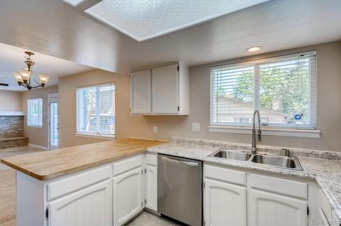 14985 E Warren Ave, Aurora, CO 80014 photo 9