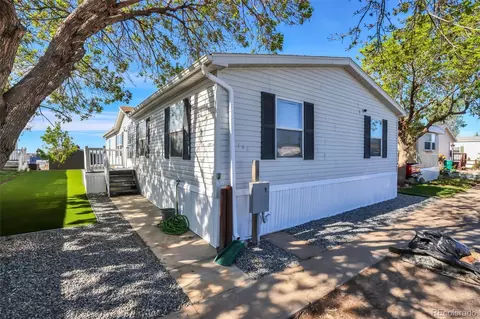 26900 E Colfax Ave, Aurora, CO 80018