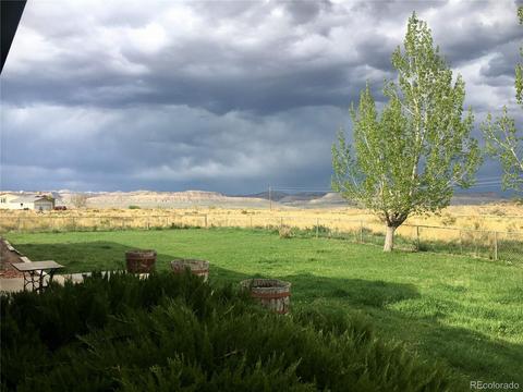 923 S White Ave, Rangely, CO 81648 photo 4