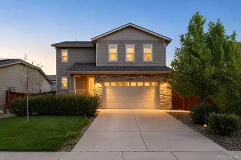 25585 E Maple Pl, Aurora, CO 80018