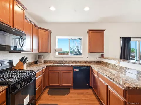 Kitchen - 4727 E 95th Dr, Thornton, CO 80229 photo 2 of 3