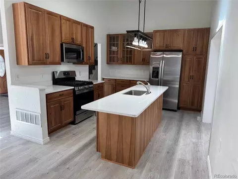 8721 E Cornell Dr, Denver, CO 80231 photo 6