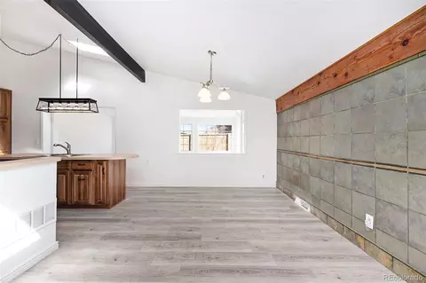 8721 E Cornell Dr, Denver, CO 80231 photo 4