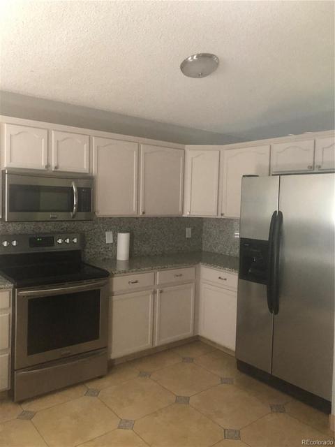 4988 Duluth Ct, Denver, CO 80239 photo 6
