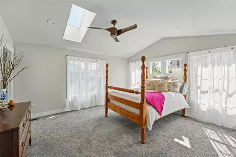 8256 E 28th Dr, Denver, CO 80238 photo 26