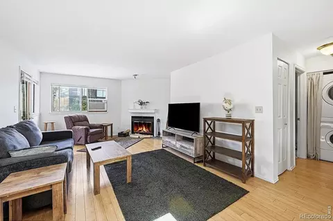Living - 948 North St #17, Boulder, CO 80304 photo 2 of 3