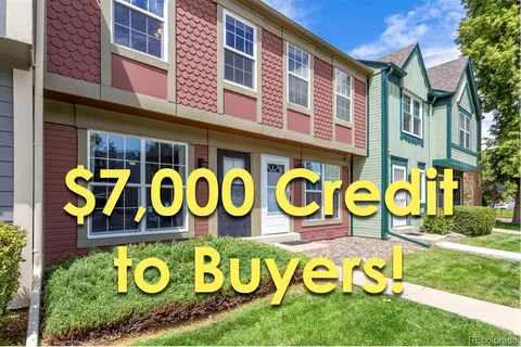 1653 S Blackhawk Way #B, Aurora, CO 80012