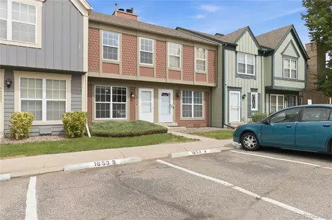 1653 S Blackhawk Way #B, Aurora, CO 80012