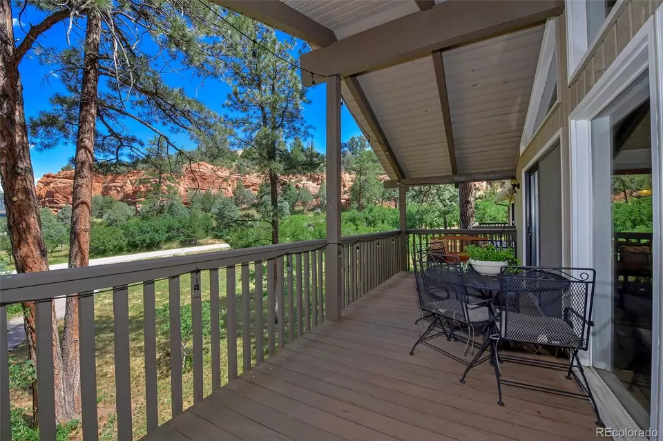 Exterior - 5030 Chippewa Dr, Larkspur, CO 80118 photo 2 of 14
