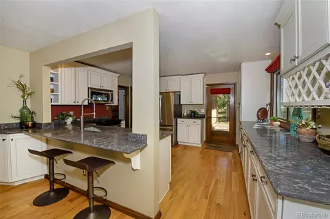 Kitchen - 5030 Chippewa Dr, Larkspur, CO 80118 photo 1 of 4