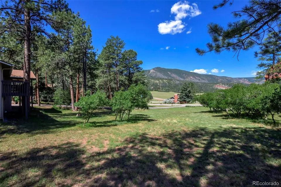Exterior - 5030 Chippewa Dr, Larkspur, CO 80118 photo 11 of 14