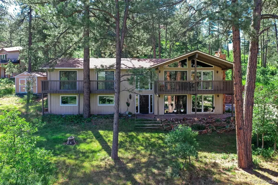 Exterior - 5030 Chippewa Dr, Larkspur, CO 80118 photo 1 of 14