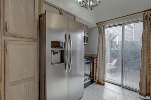 19337 E Batavia Dr, Aurora, CO 80011 photo 11