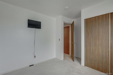 19337 E Batavia Dr, Aurora, CO 80011 photo 18