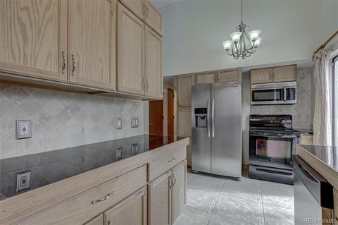 19337 E Batavia Dr, Aurora, CO 80011 photo 16