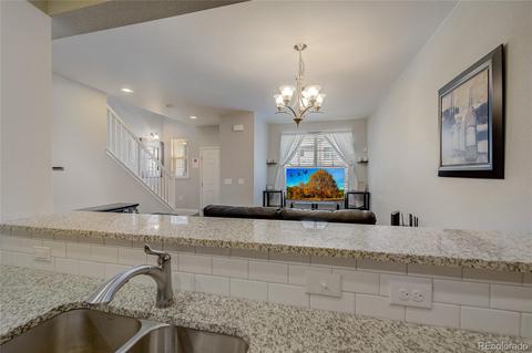 23482 E Chenango Pl, Aurora, CO 80016 photo 8