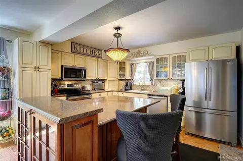 Kitchen - 8485 S Doubleheader Ranch Rd, Morrison, CO 80465 photo 2 of 3