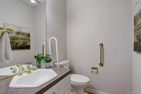 490 Jackson St, Denver, CO 80206 photo 19