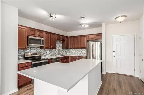 9633 E 5th Ave #10304, Denver, CO 80230