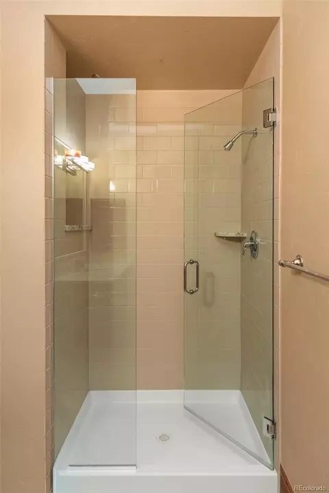 Bath - 8100 E Union Ave #2405, Denver, CO 80237 photo 4 of 5