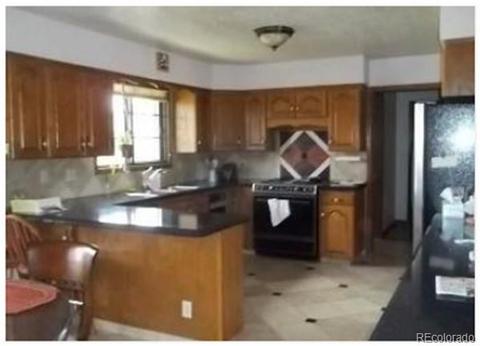 1455 La Mesa Cir, Rangely, CO 81648 photo 5