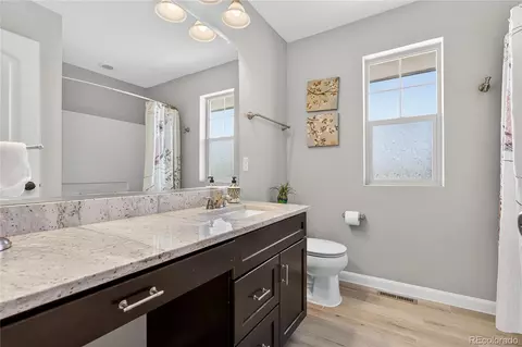 Bath - 7902 E 49th Pl, Denver, CO 80238 photo 4 of 6