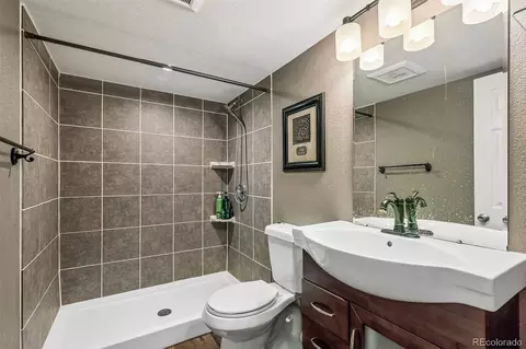 Bath - 2121 E 129th Dr, Thornton, CO 80241 photo 3 of 3