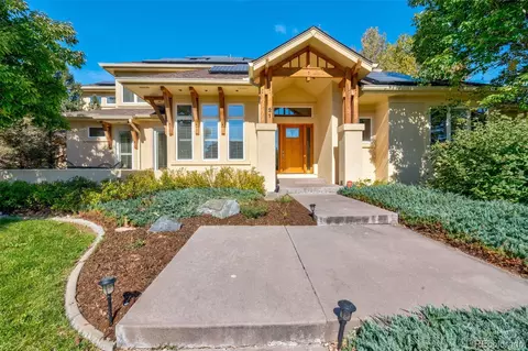 21 Blue Heron Dr, Thornton, CO 80241
