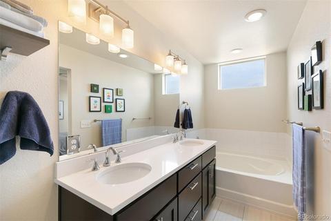 715 E 22nd Ave, Denver, CO 80205 photo 17