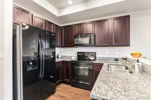 16092 E Warner Pl, Denver, CO 80239 photo 7