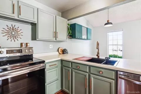 19658 E Bates Ave, Aurora, CO 80013 photo 10